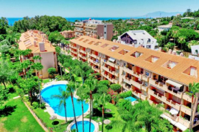1039 Beach front 2 Line Penthouse, Marbella